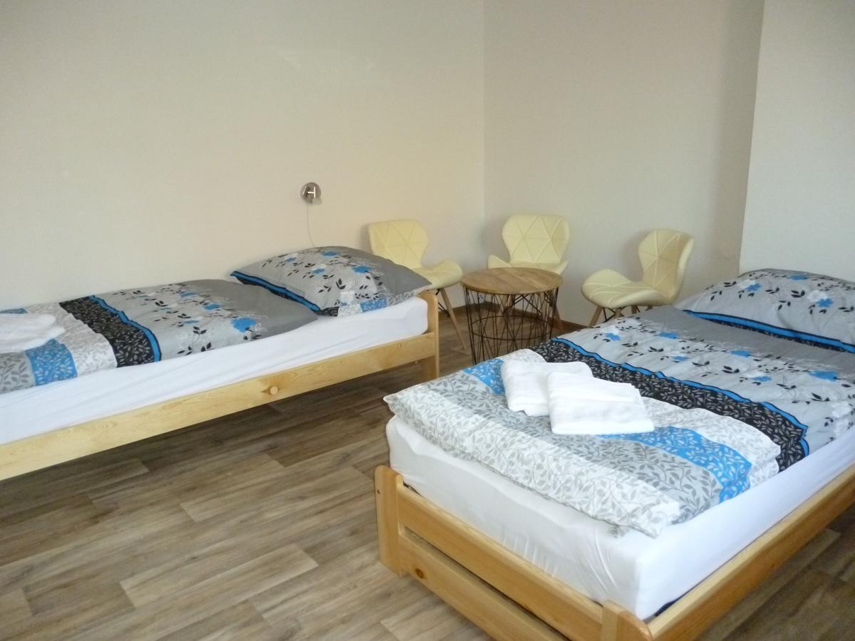 Apartman Relax-Chatka A Apartman Мікулов Екстер'єр фото